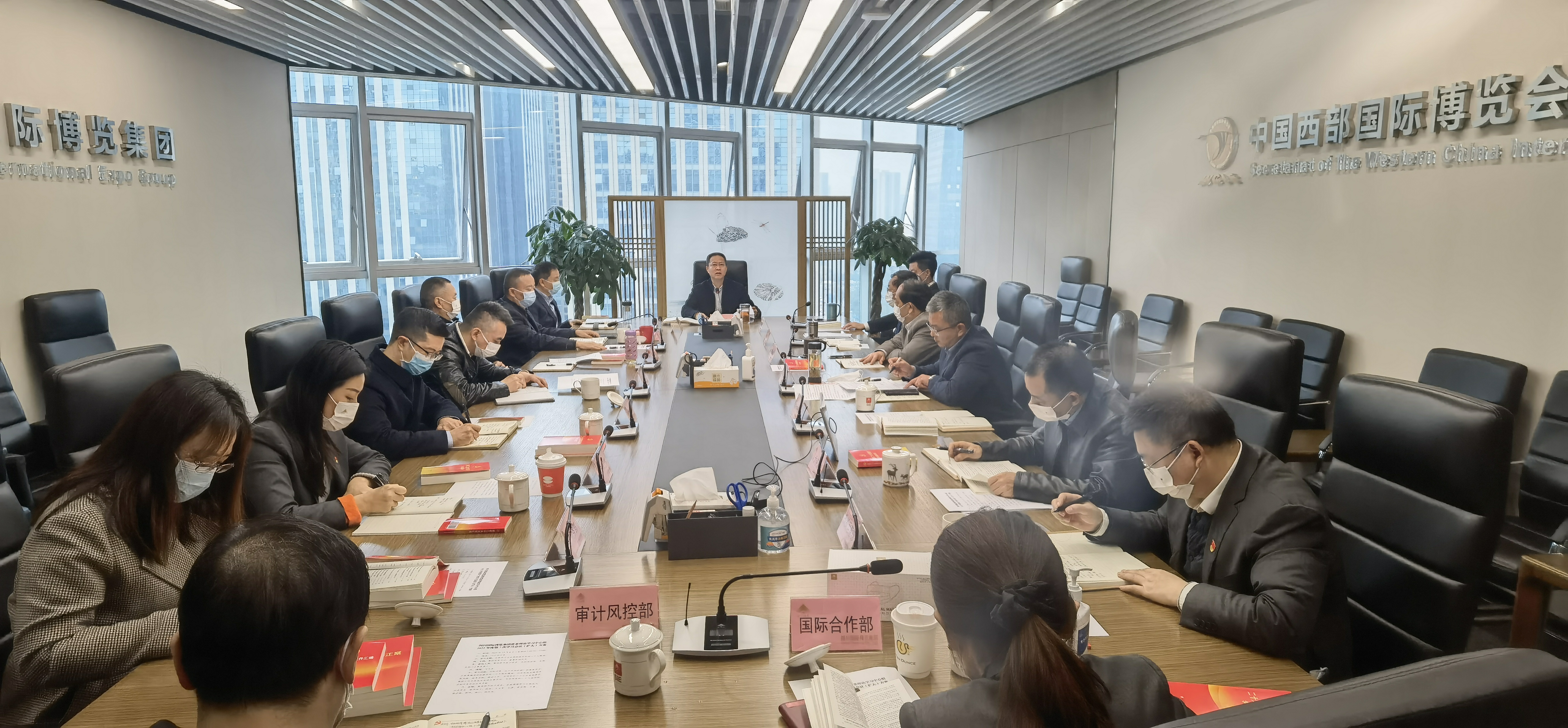 f9f63826-ef81-4aa1-a32c-faf9246f1669