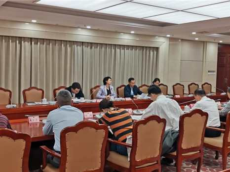 博览集团参加四川省人大常委会立法座谈会