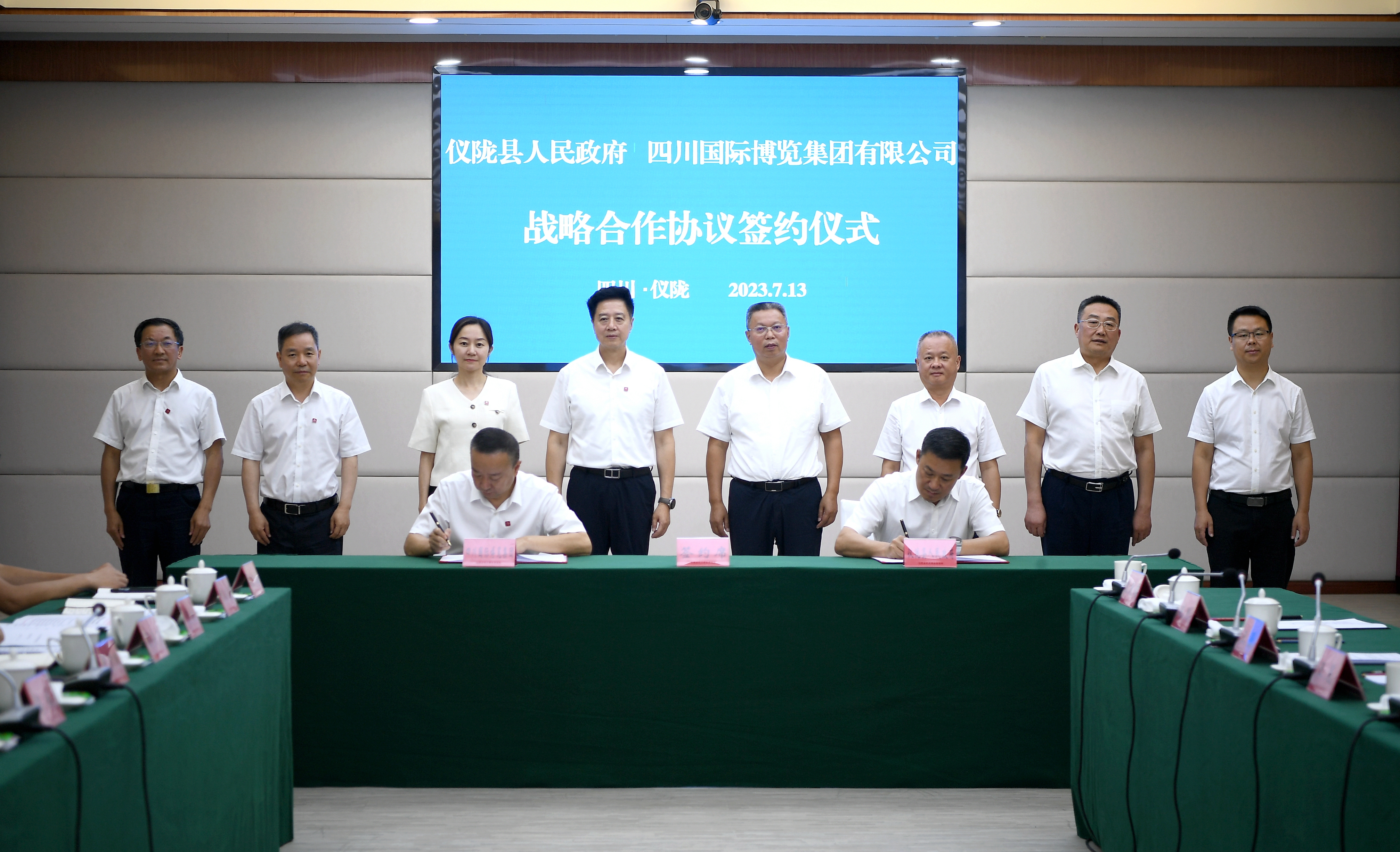 d02be813-81a4-4da3-a590-9748386776b0