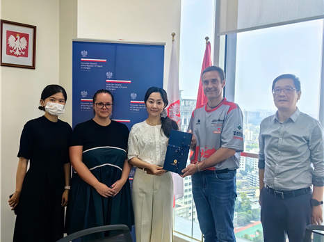 集团总经理刘嘉拜访波兰驻成都总领事莫戈莳