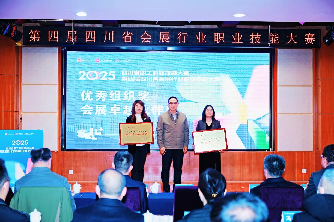 f6a51e23-46ab-4267-9eae-9e060b029974